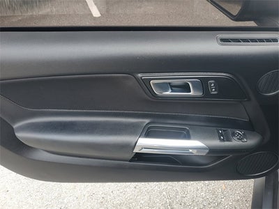 2022 Ford Mustang EcoBoost