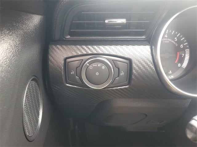 2022 Ford Mustang EcoBoost