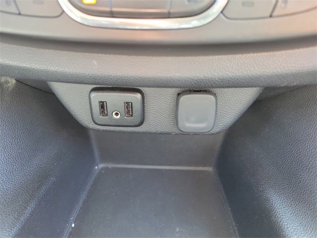 2018 Chevrolet Traverse LT Cloth w/1LT