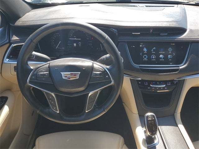 2018 Cadillac XT5 Luxury