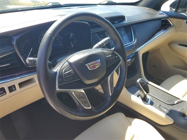 2018 Cadillac XT5 Luxury