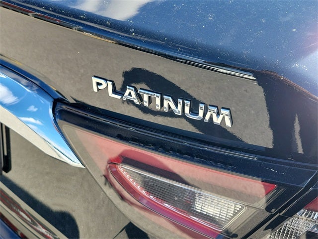 2023 Nissan Maxima Platinum