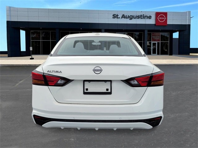 2025 Nissan Altima SV