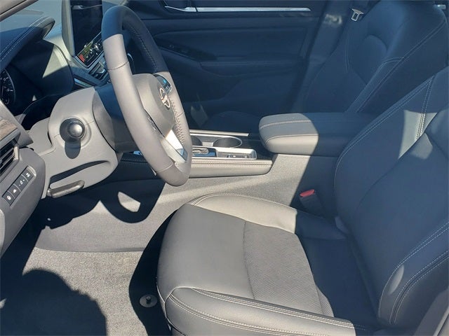 2025 Nissan Altima SL