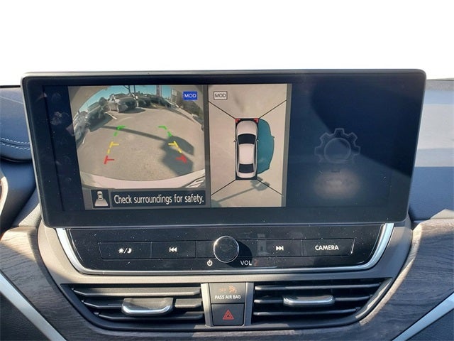 2025 Nissan Altima SL