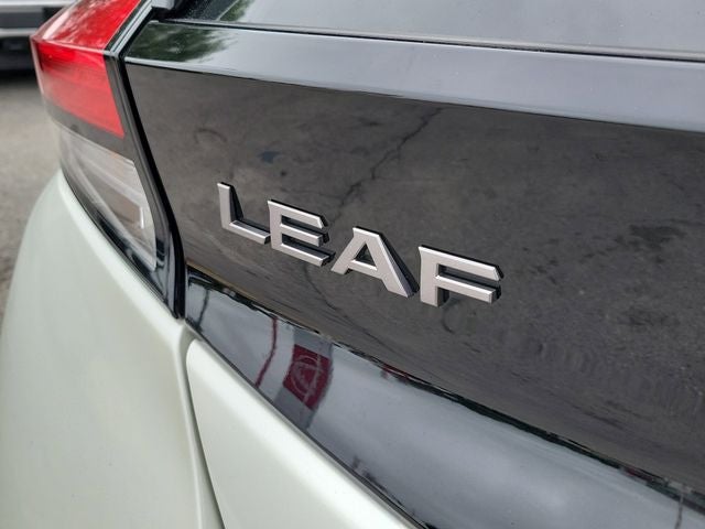 2023 Nissan Leaf SV Plus