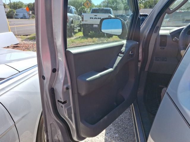 2006 Nissan Frontier XE