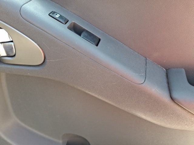 2006 Nissan Frontier XE