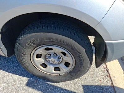 2006 Nissan Frontier XE