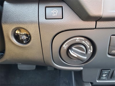 2026 Nissan Frontier Crew Cab SV