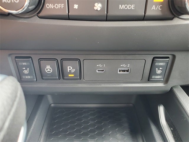 2026 Nissan Frontier Crew Cab SV