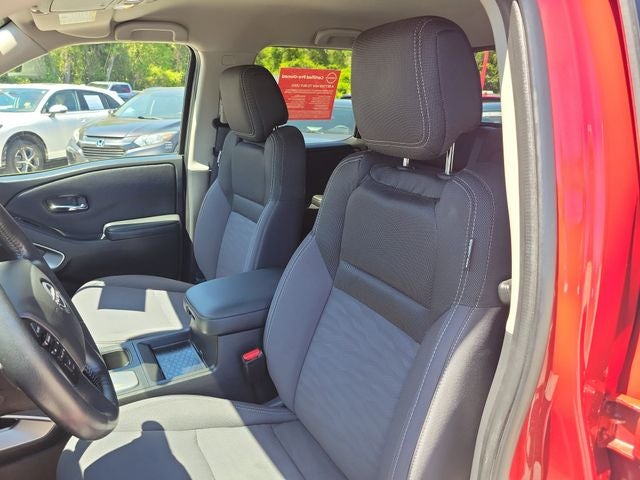 2023 Nissan Frontier Crew Cab SV