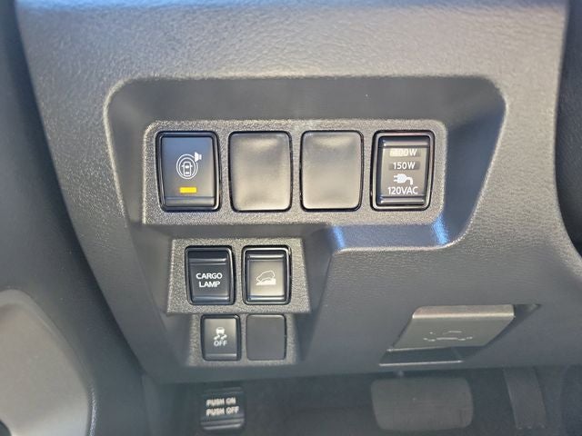 2023 Nissan Frontier Crew Cab SV