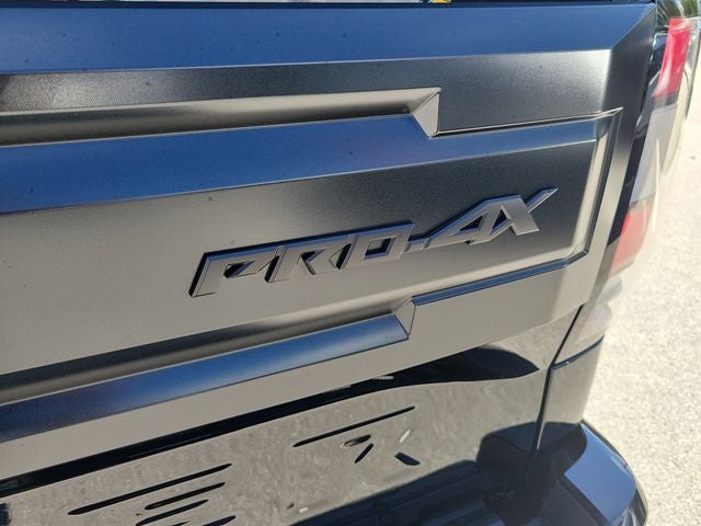 2025 Nissan Frontier Crew Cab PRO-4X®