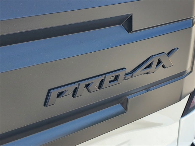 2026 Nissan Frontier Crew Cab PRO-4X® Long Bed
