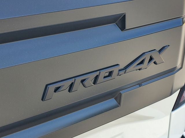 2026 Nissan Frontier Crew Cab PRO-4X® Long Bed