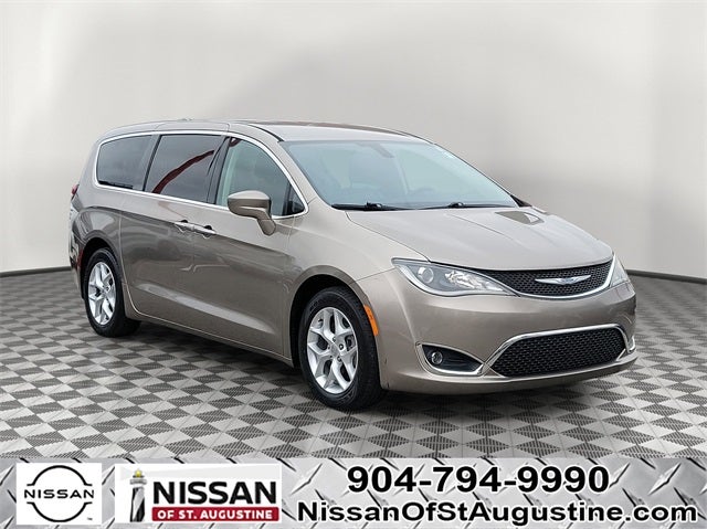 2018 Chrysler Pacifica Touring Plus