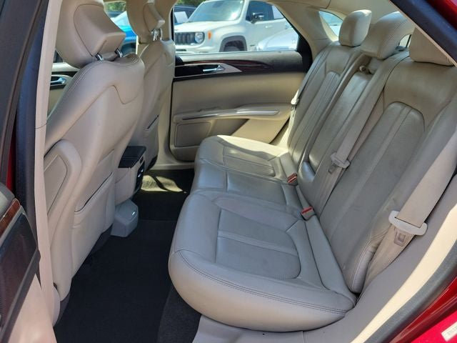 2016 Lincoln MKZ Hybrid Base