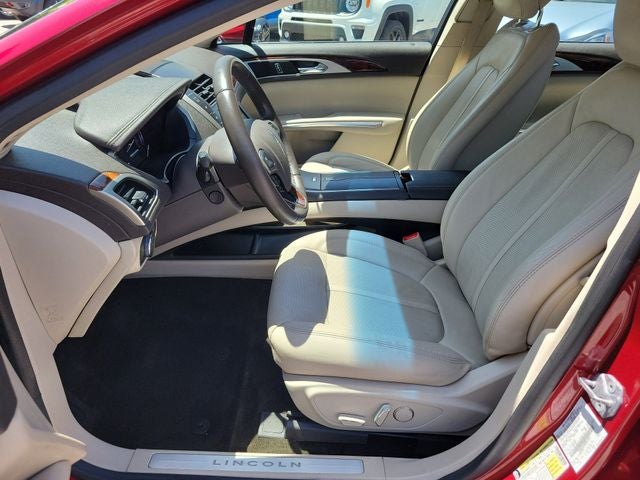 2016 Lincoln MKZ Hybrid Base