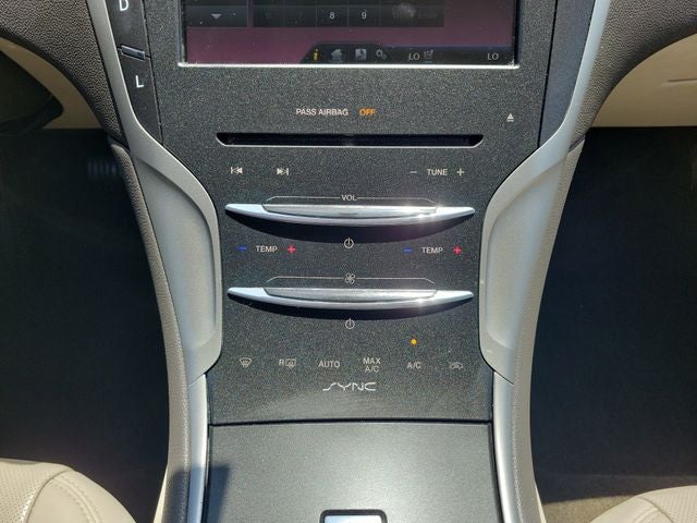 2016 Lincoln MKZ Hybrid Base