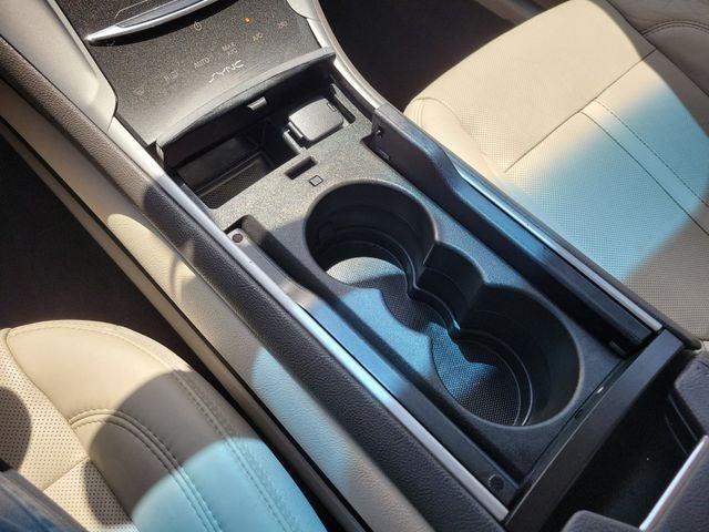 2016 Lincoln MKZ Hybrid Base