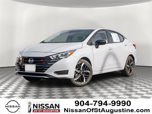 2025 Nissan Versa SR