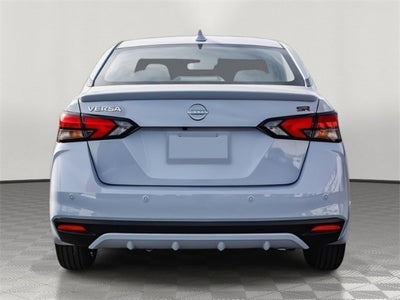 2025 Nissan Versa SR