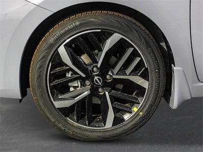 2025 Nissan Versa SR