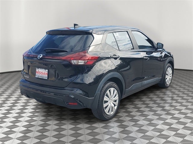2021 Nissan Kicks S