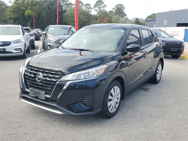 2021 Nissan Kicks S