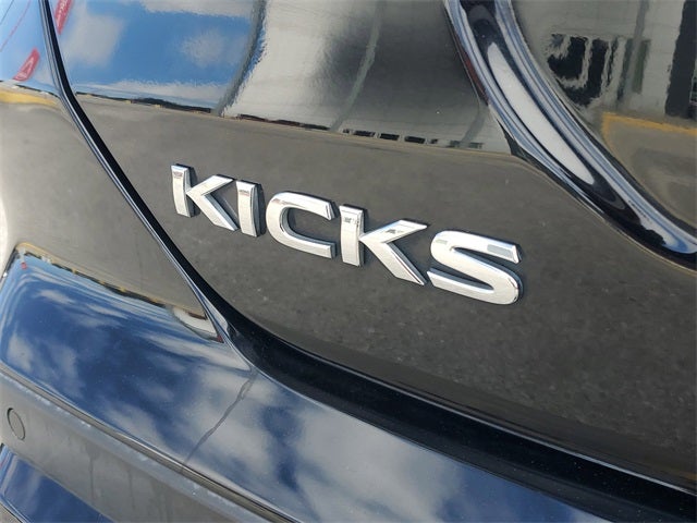 2021 Nissan Kicks S
