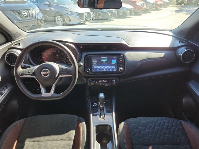 2023 Nissan Kicks SR