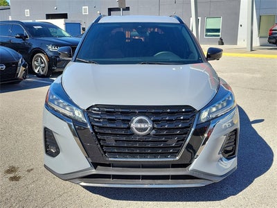 2023 Nissan Kicks SR