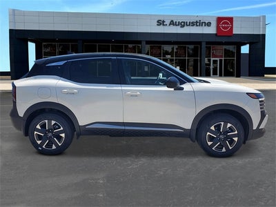 2025 Nissan Kicks SV