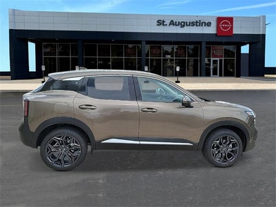 2025 Nissan Kicks SR
