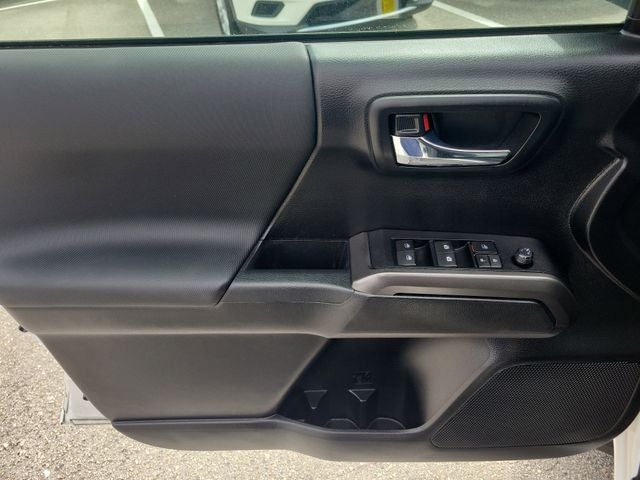 2022 Toyota Tacoma TRD Off-Road V6