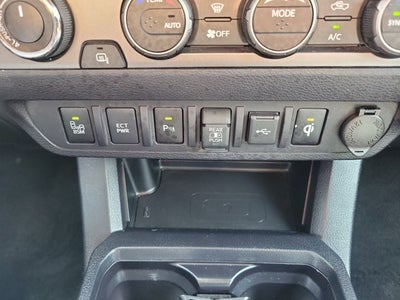 2022 Toyota Tacoma TRD Off-Road V6