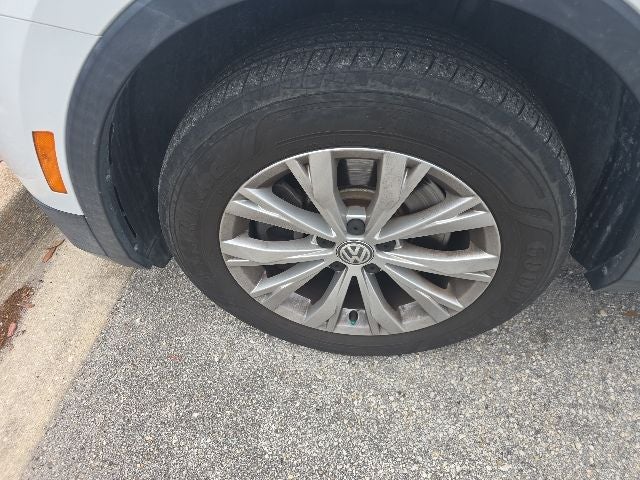 2018 Volkswagen Tiguan 2.0T SE