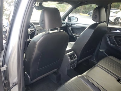 2022 Volkswagen Tiguan 2.0T SE R-Line Black