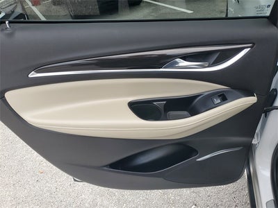 2018 Buick Enclave Essence