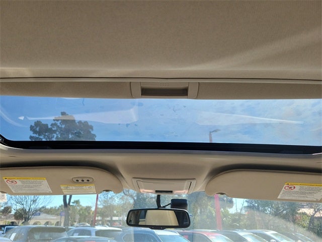 2014 Lincoln Navigator L Base