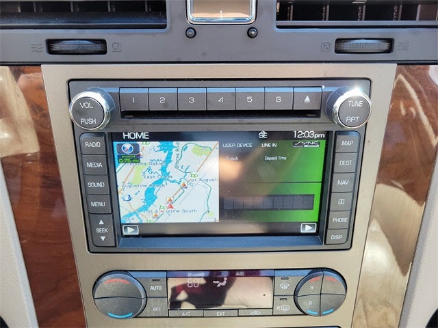 2014 Lincoln Navigator L Base