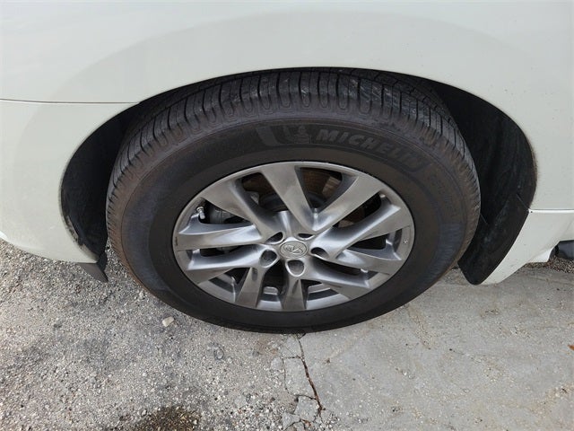 2015 INFINITI QX60 Base