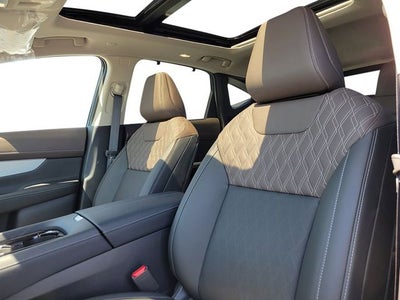 2026 Nissan N/A Platinum