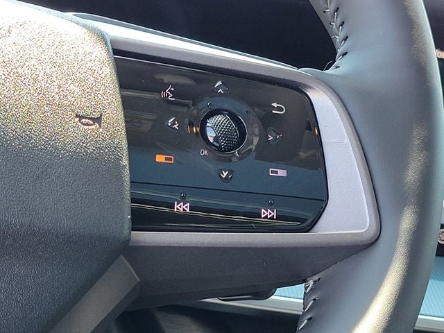 2026 Nissan N/A Platinum