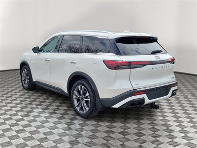 2023 INFINITI QX60 LUXE