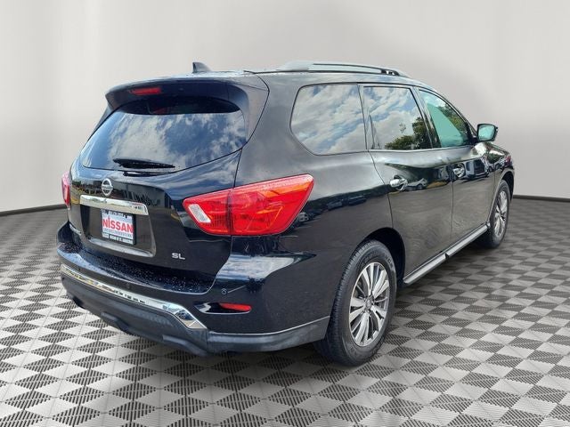 2020 Nissan Pathfinder SL