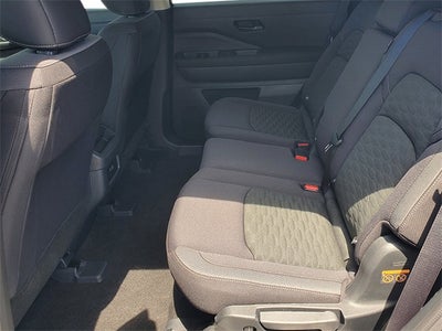 2025 Nissan Pathfinder S