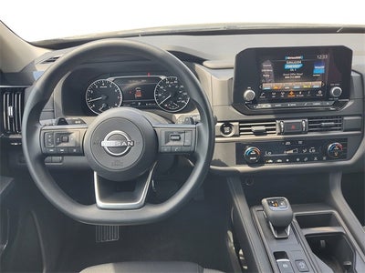 2025 Nissan Pathfinder S