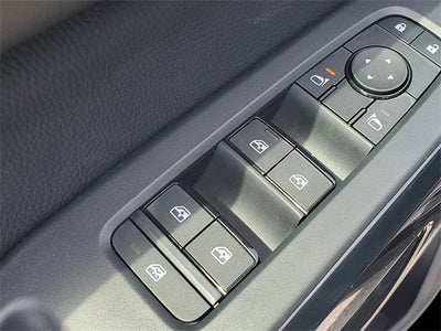 2025 Nissan Pathfinder S